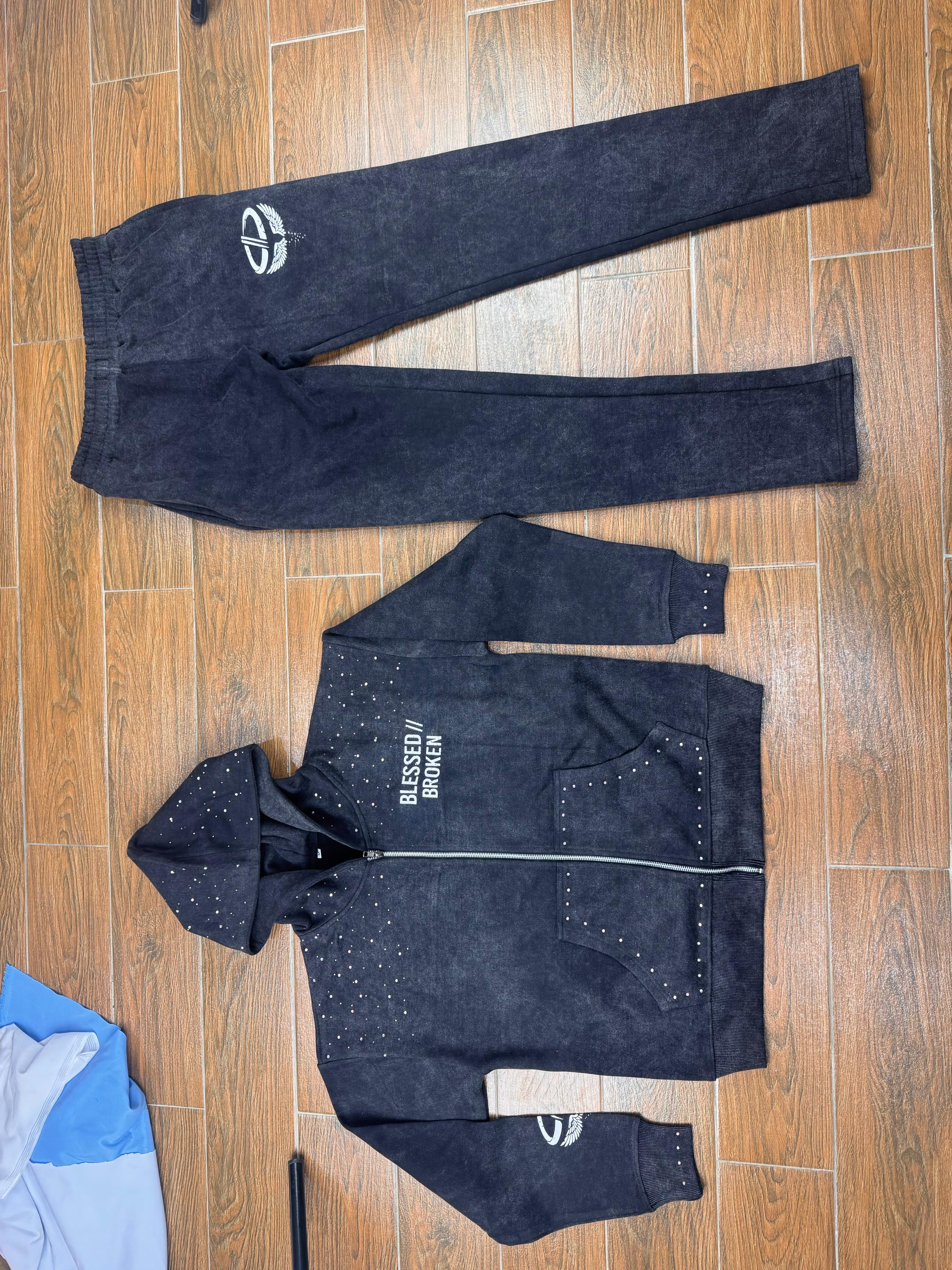 Black zip up jacket & sweats set